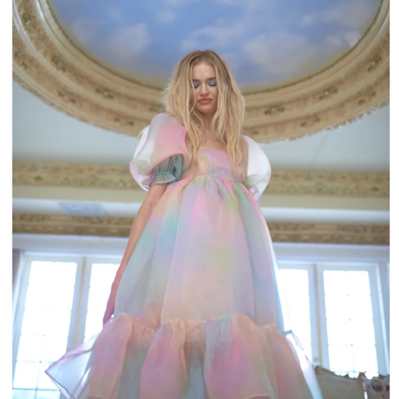 BEST Selkie The Rainbow French Puff Midi Dress - Picture 3 of 16